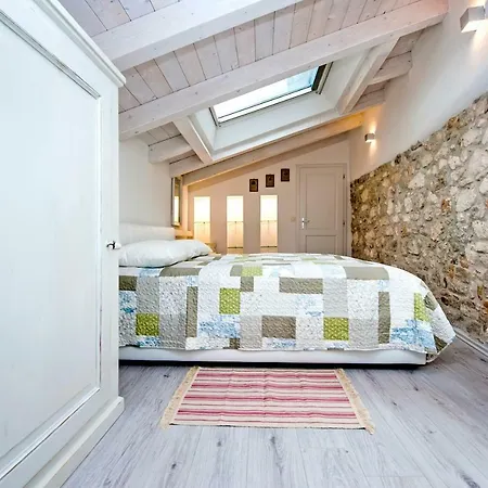 Appartamento Apartment&studio Ca’ 3 Vie Rovigno