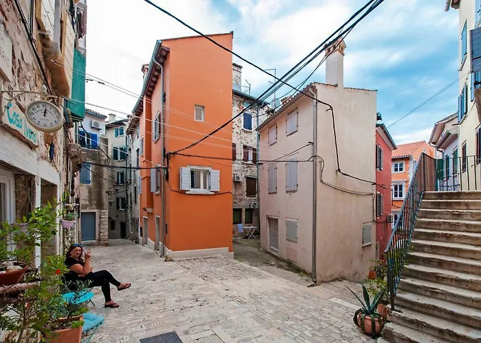 And Ca' 3 Vie Lejlighed *