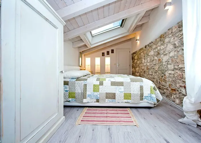 Lejlighed And Ca' 3 Vie Rovinj