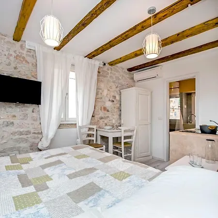 Apartamento And Ca' 3 Vie