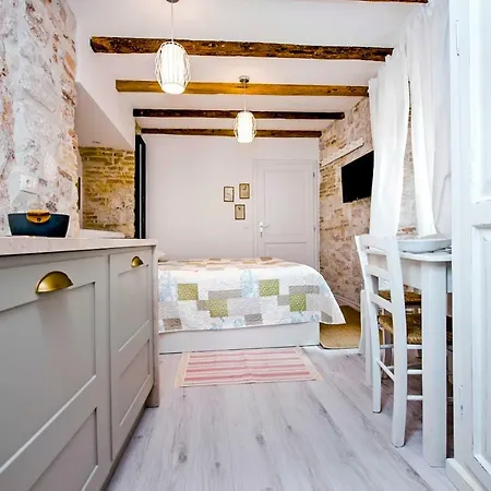 And Ca' 3 Vie Apartman Rovinj
