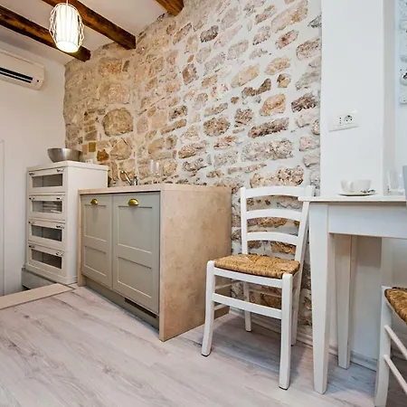 And Ca' 3 Vie Rovinj