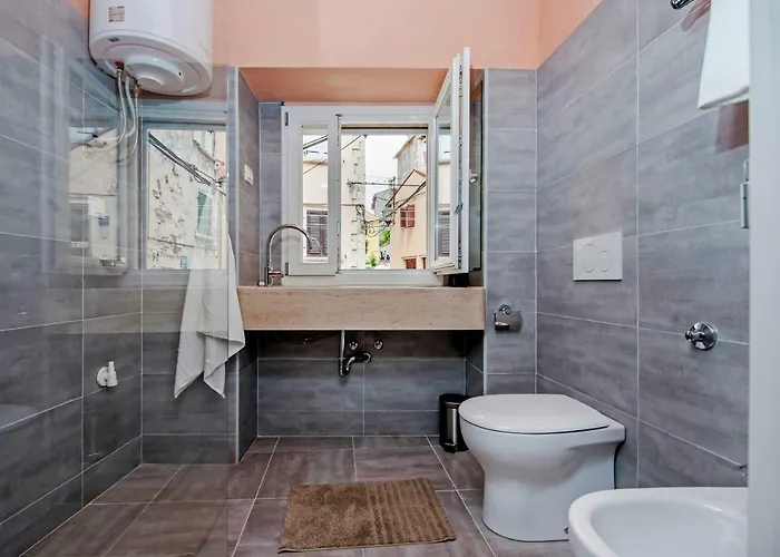 Διαμέρισμα And Ca' 3 Vie